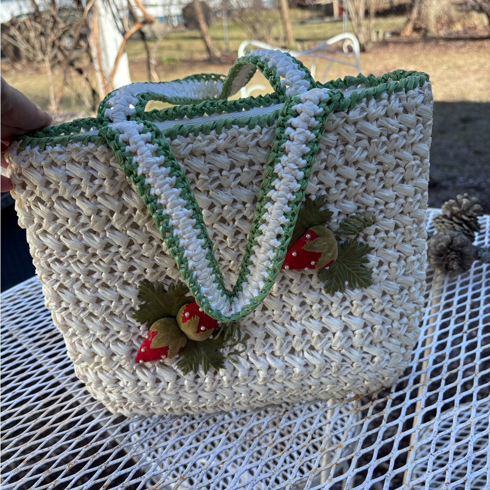 Vintage Magid Handwoven Straw Tote with Green Trim and Strawberry Appliqué: mint